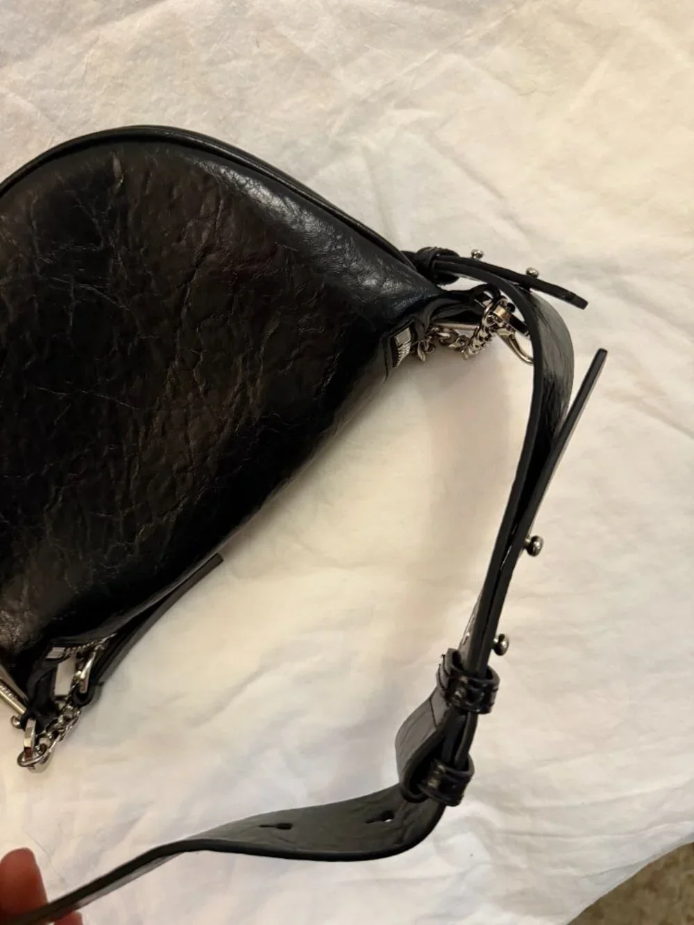 Charles & Keith CK Black Chain Dumpling Bag Underarm Crossbody Silver Hardware L - Picture 7 of 7